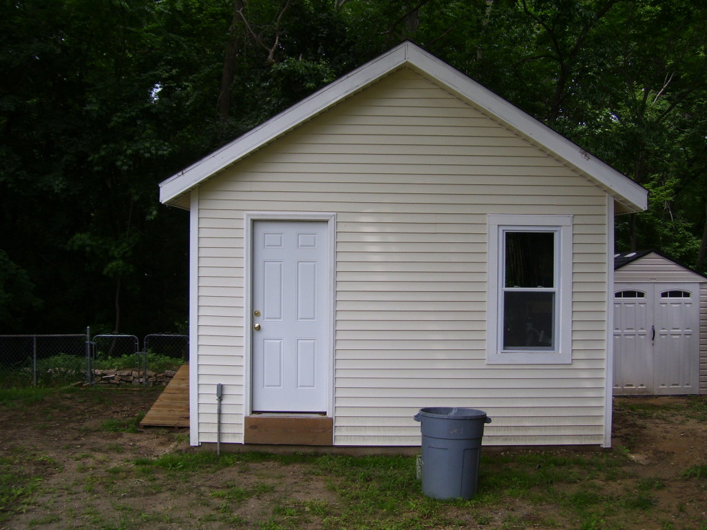 Custom Shed w/foundation